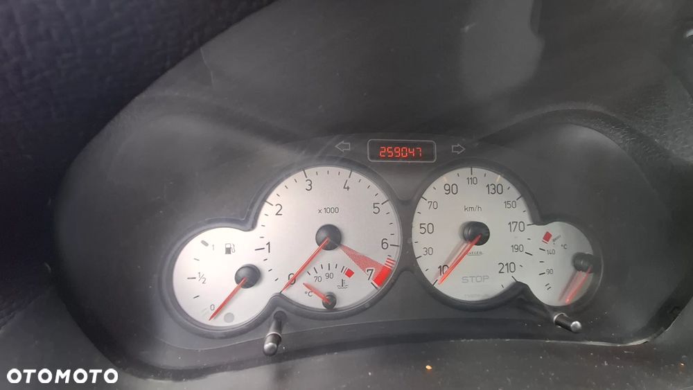 Peugeot 206 1.4 Trendy - 14