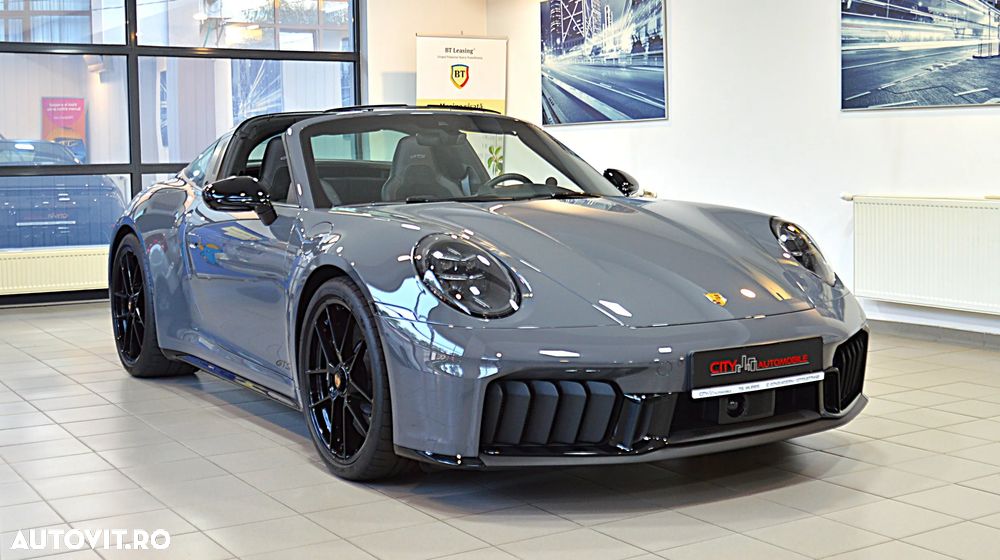 PORSCHE 911 2025 — imagine 3