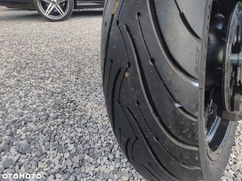 Suzuki GSX-F - Katana - 11