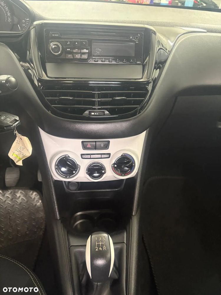 Peugeot 208 PureTech 68 Like - 16