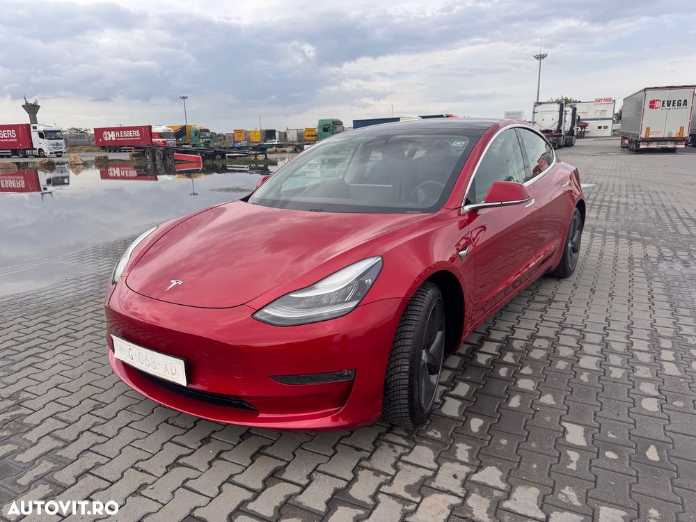 Tesla Model 3 Langstreckenbatterie Allradantrieb Dual Motor - 4