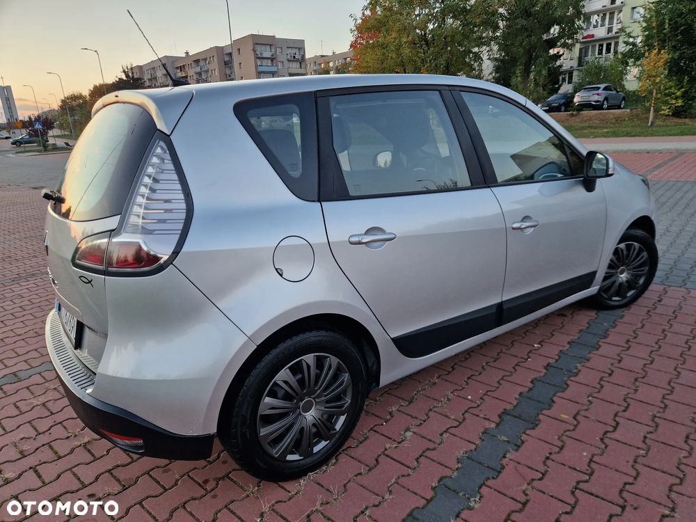 Renault Scenic - 30