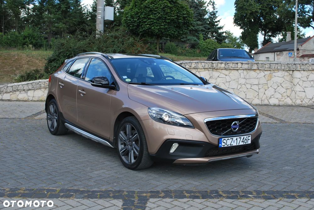Volvo V40 Cross Country D4 Summum - 9