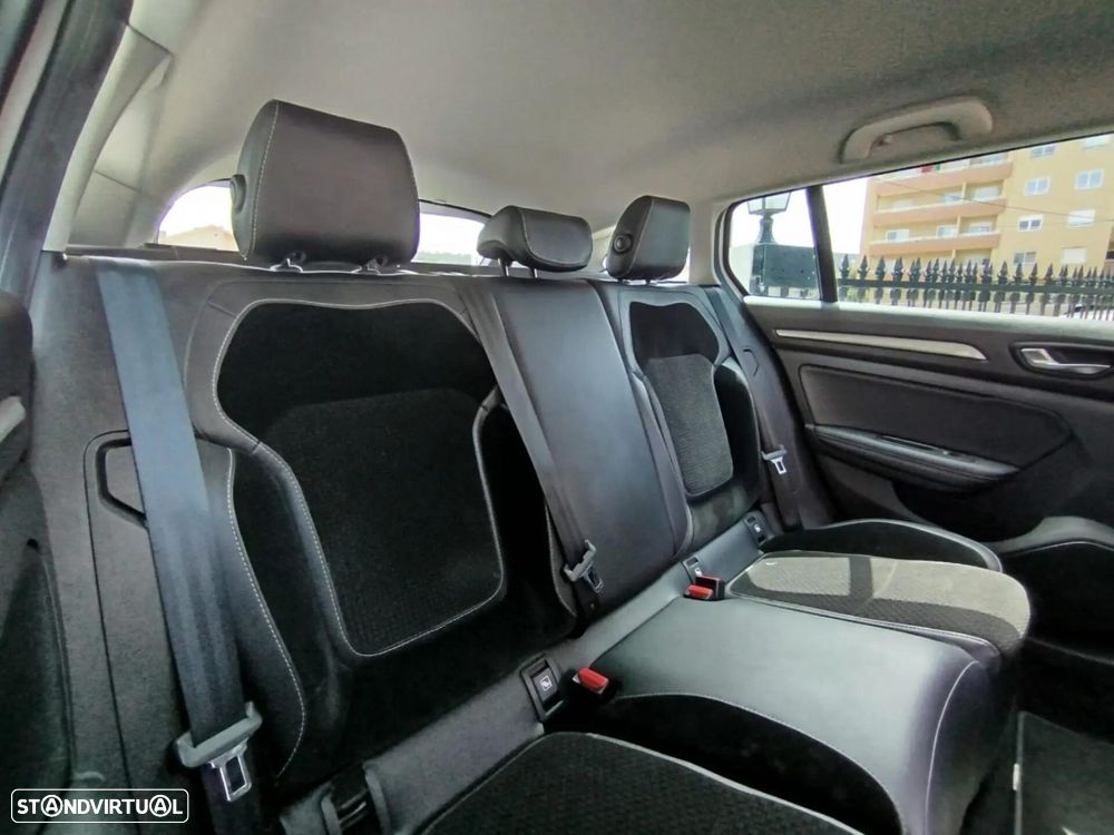 Renault Mégane Sport Tourer 1.6 dCi GT Line J18 - 13