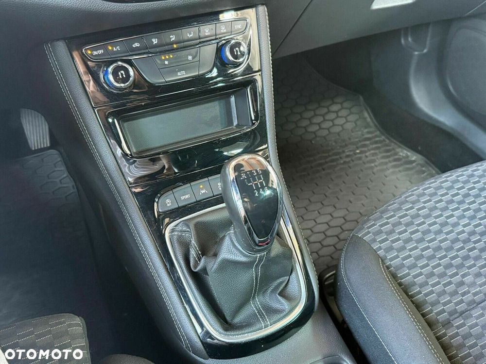 Opel Astra V 1.6 T GPF Dynamic S&S - 22