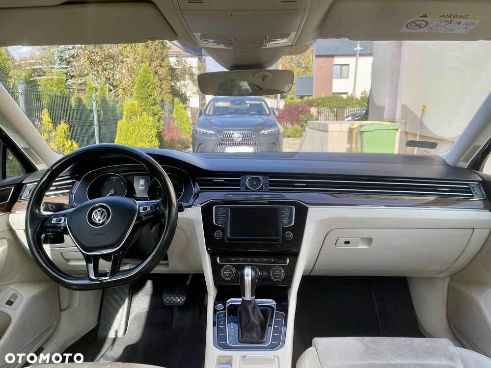 Volkswagen Passat 2.0 TDI BMT Highline DSG - 12