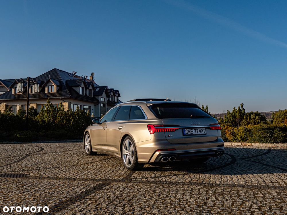 Audi S6 Avant - 7