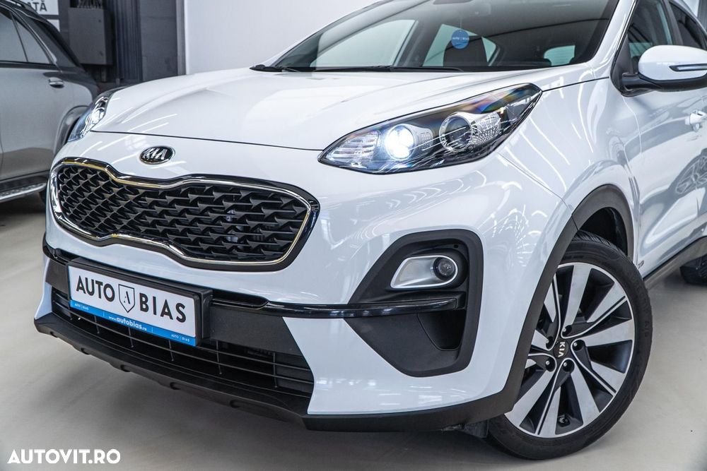 Kia Sportage 1.6 CRDI AWD Eco-Dynamics+ (48V M-H) DCT PLATINUM - 11