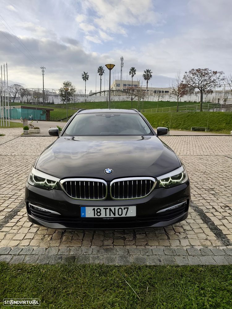 BMW 520 Gran Turismo d Line Luxury - 1