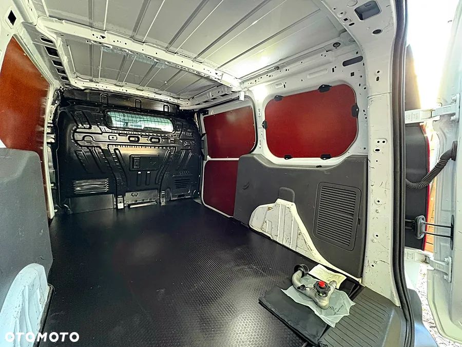 Ford Transit Connect 3 osoby LONG MAXI Klima Navi Kamera Czujniki parkowania GrzSzyba Bluetooth Apple Car Play Android Auto Bagażnik dachowy Hak Nowy rozrząd i oleje Gotowy do jazdy Pełny 2019 rok - 28