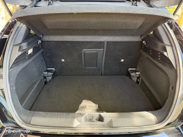 Opel Astra 1.2 T GS Line - 18