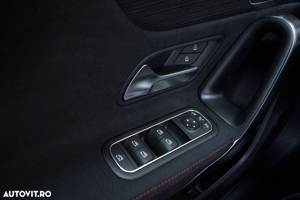 Mercedes-Benz A 220 - 26
