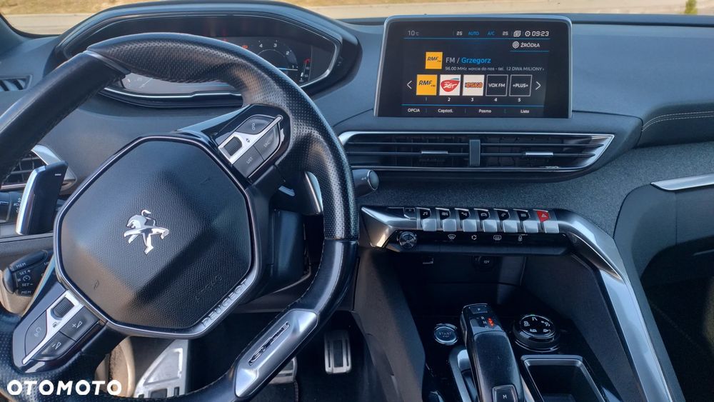 Peugeot 3008 1.5 BlueHDi Active S&S EAT8 - 11