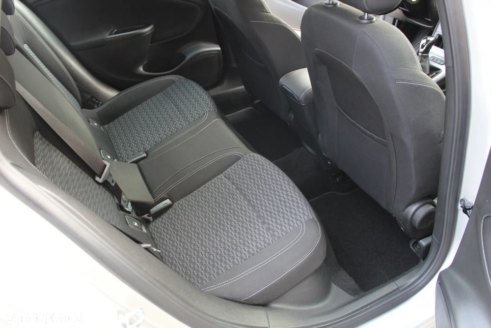 Opel Astra - 29