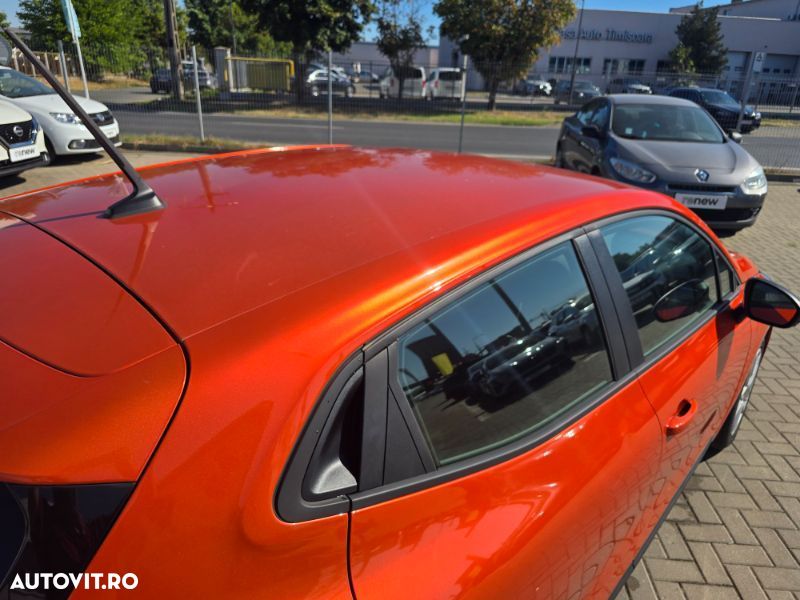 Renault Clio - 20