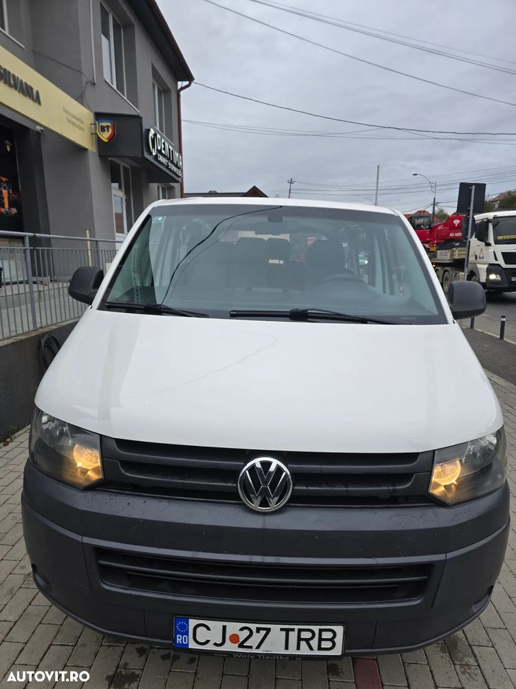 Volkswagen Transporter - 1