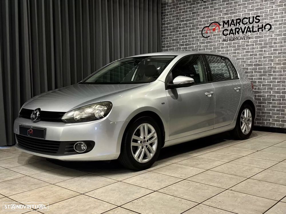 VW Golf 1.6 TDi Trendline BlueMotion - 1
