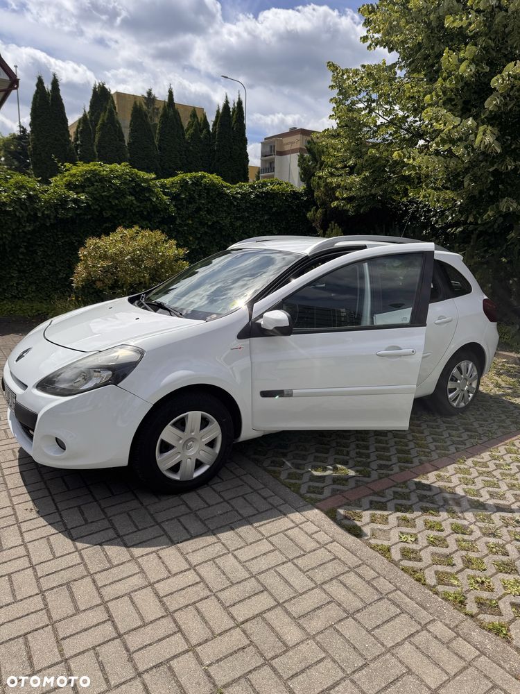 Renault Clio - 2