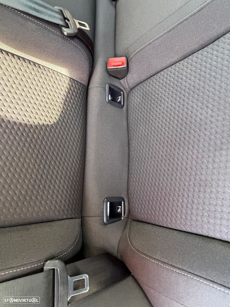 VW Polo 1.0 Comfortline - 23