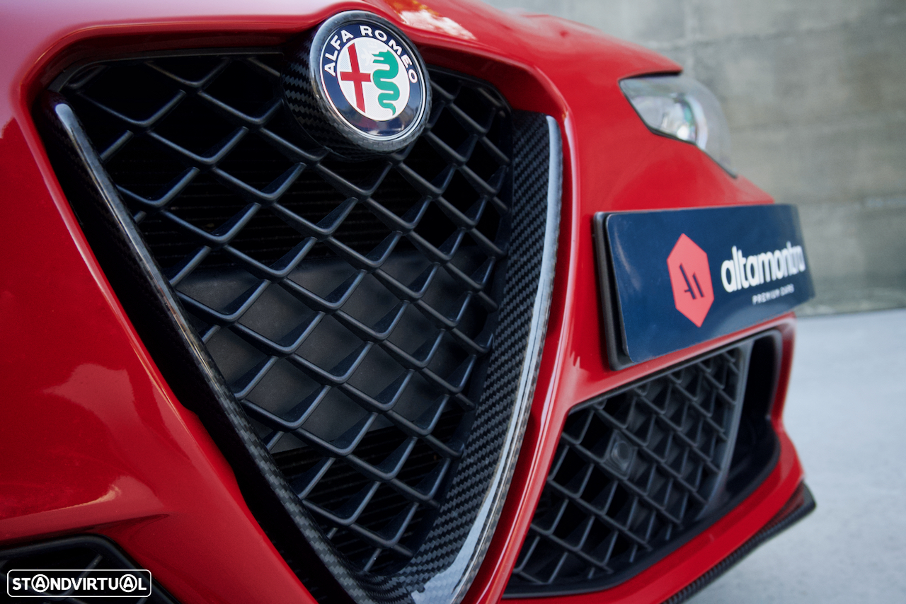 Alfa Romeo Giulia 2.9 Bi-Turbo Quadrifoglio - 12
