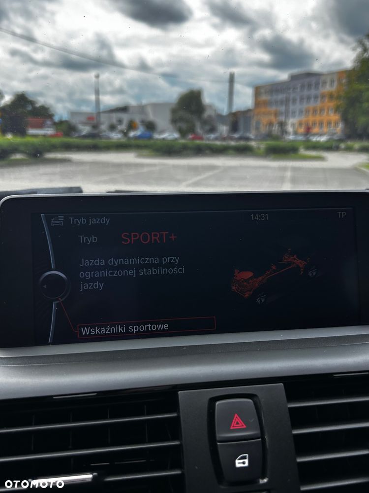 BMW Seria 1 118i Sport Line - 27