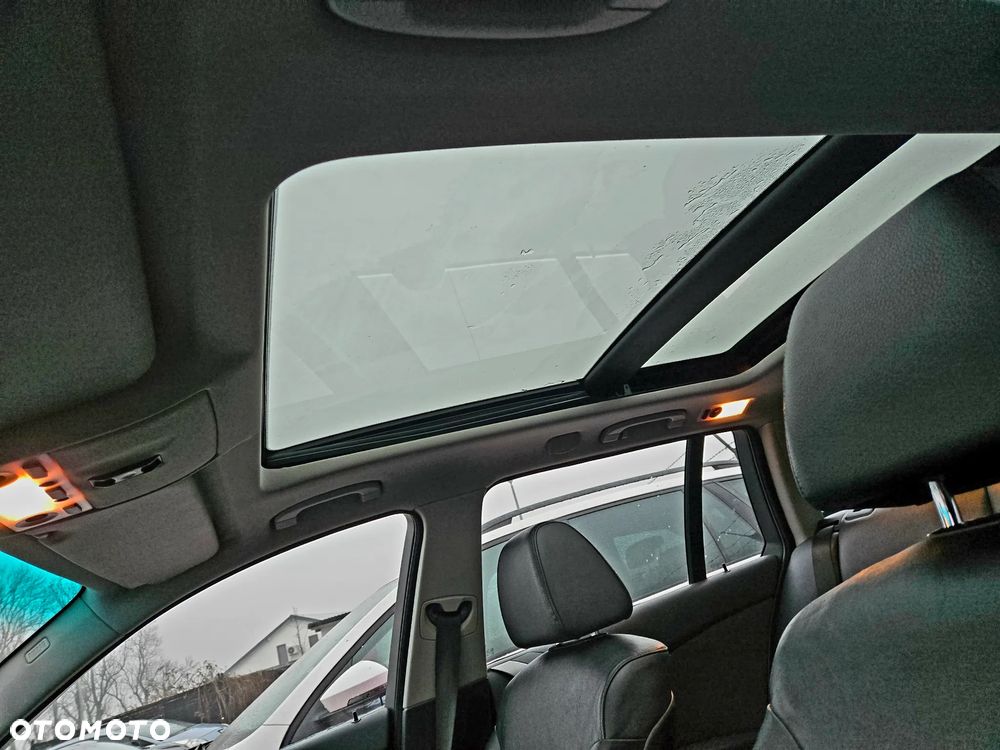 BMW Seria 5 525i Touring Edition Exclusive - 24