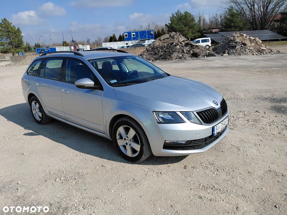 Skoda Octavia 2.0 TDI SCR Ambition - 8