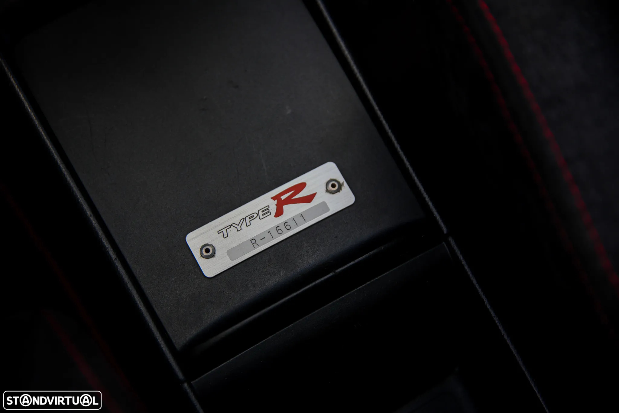 Honda Civic 2.0 Type-R - 9