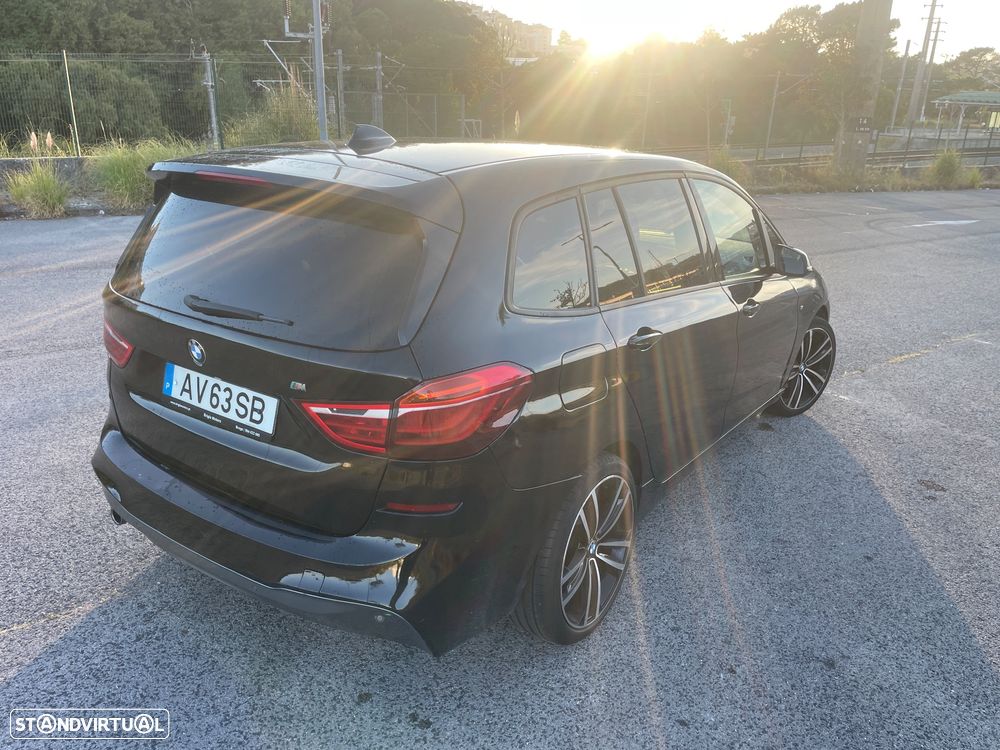 BMW 218 - 9