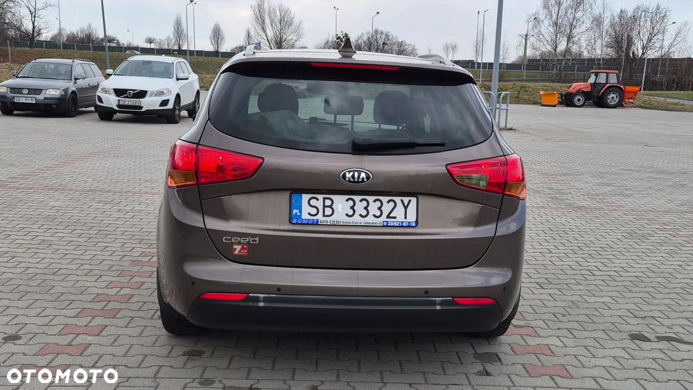 Kia Ceed 1.6 GDI Smart Plus DCT - 7