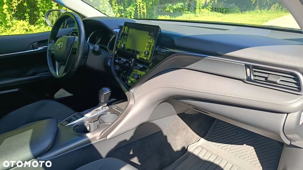 Toyota Camry 2.5 Hybrid Comfort CVT - 9