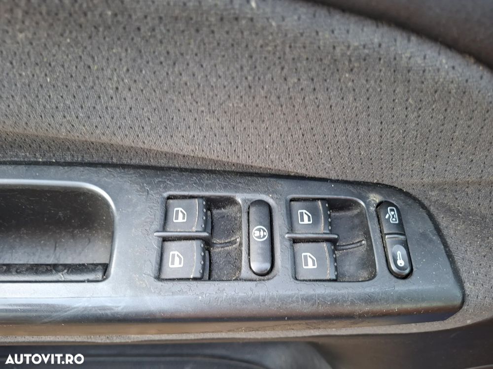 Volkswagen Passat Variant TDI - 11