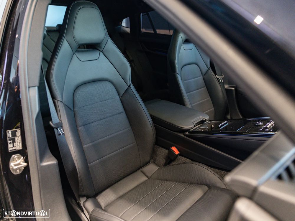 Porsche Panamera 4S E-Hybrid - 31