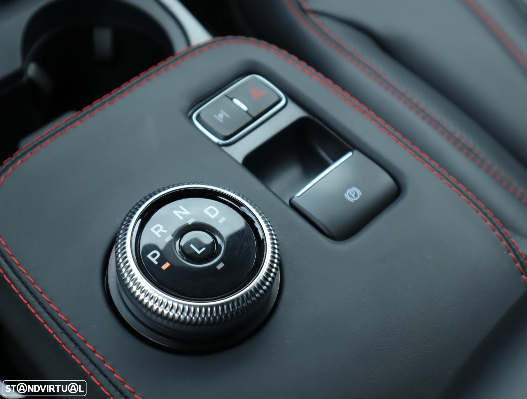 Ford Mustang Mach-E 75.7 kWh Premium AWD - 53