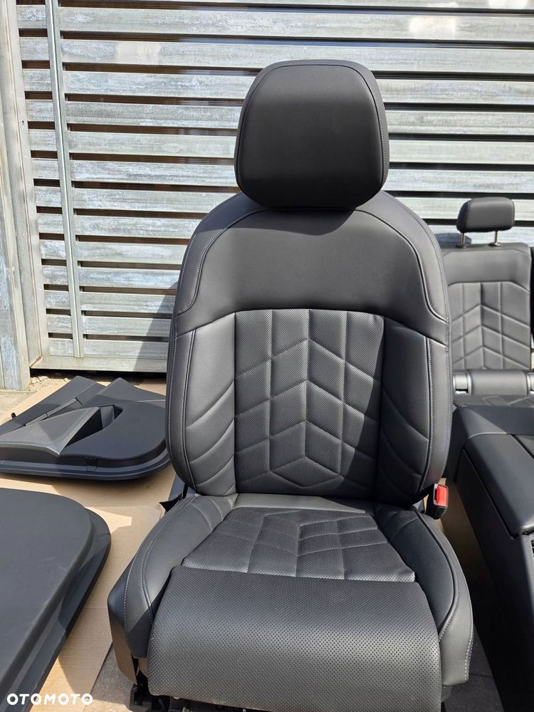 bmw 5 g60 fotele kanapa boczki komplet wnętrze - 5
