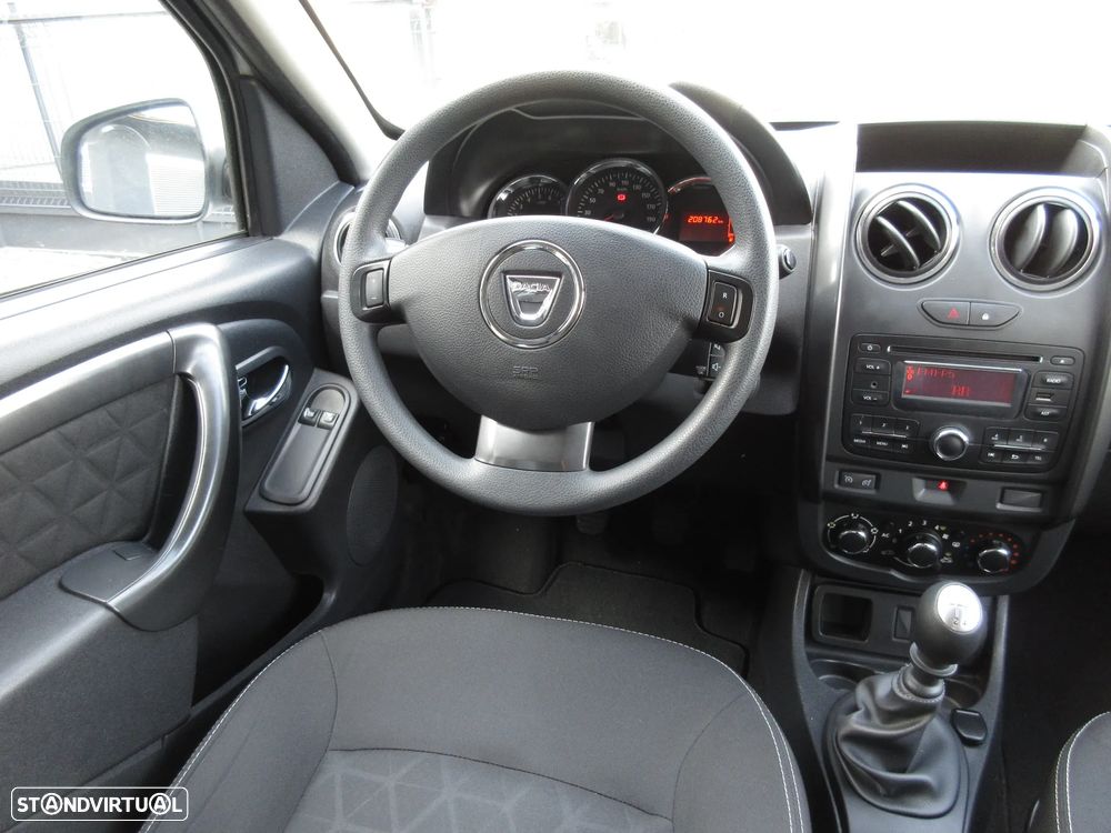 Dacia Duster dCi 110 FAP 4x4 Destination - 27
