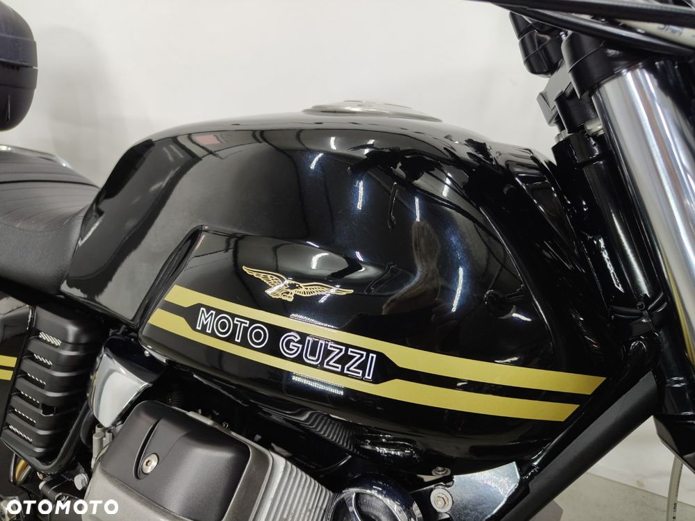 Moto Guzzi V7 - 5