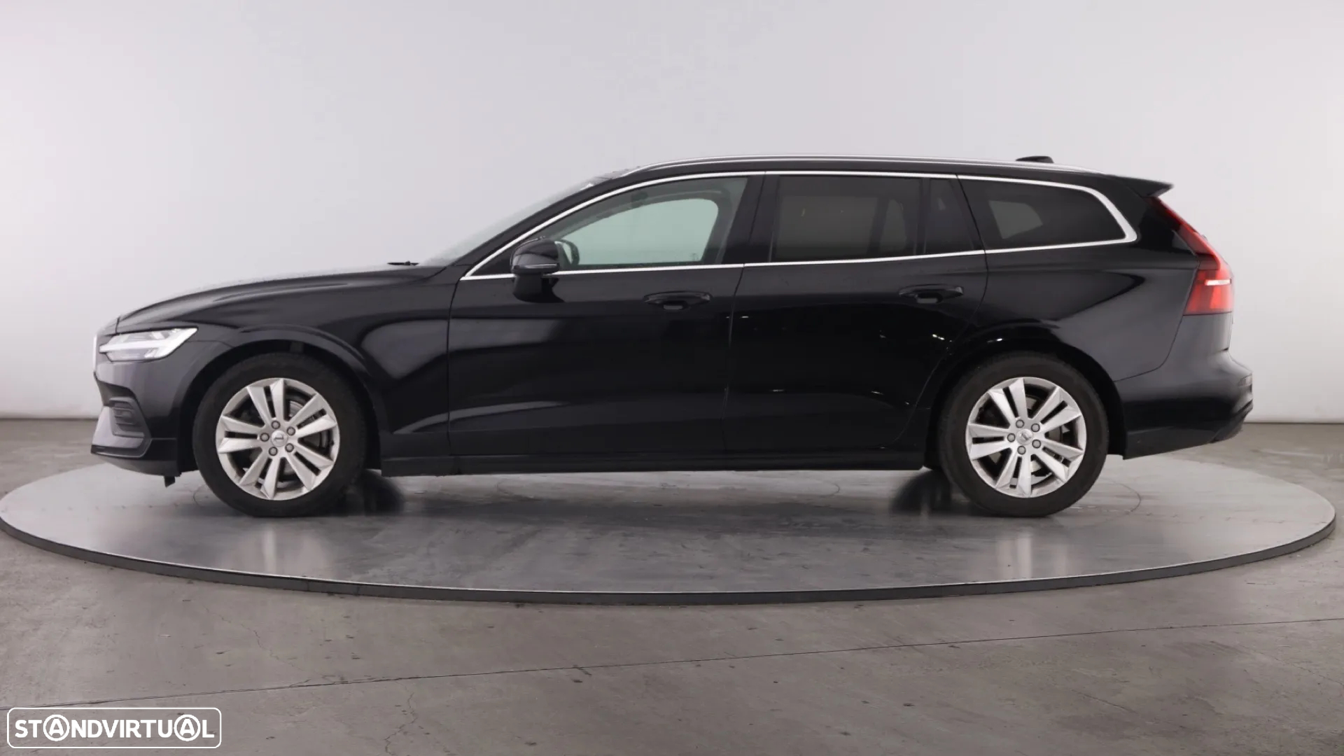 Volvo V60 2.0 D3 Momentum Plus Geartronic - 5