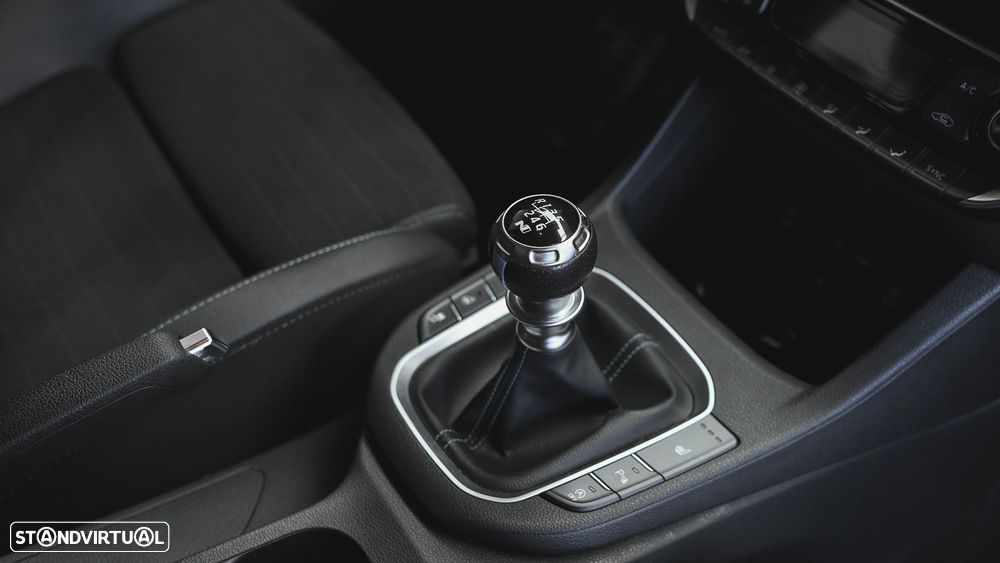 Hyundai i30 N 2.0 T-GDi Performance Pack - 40
