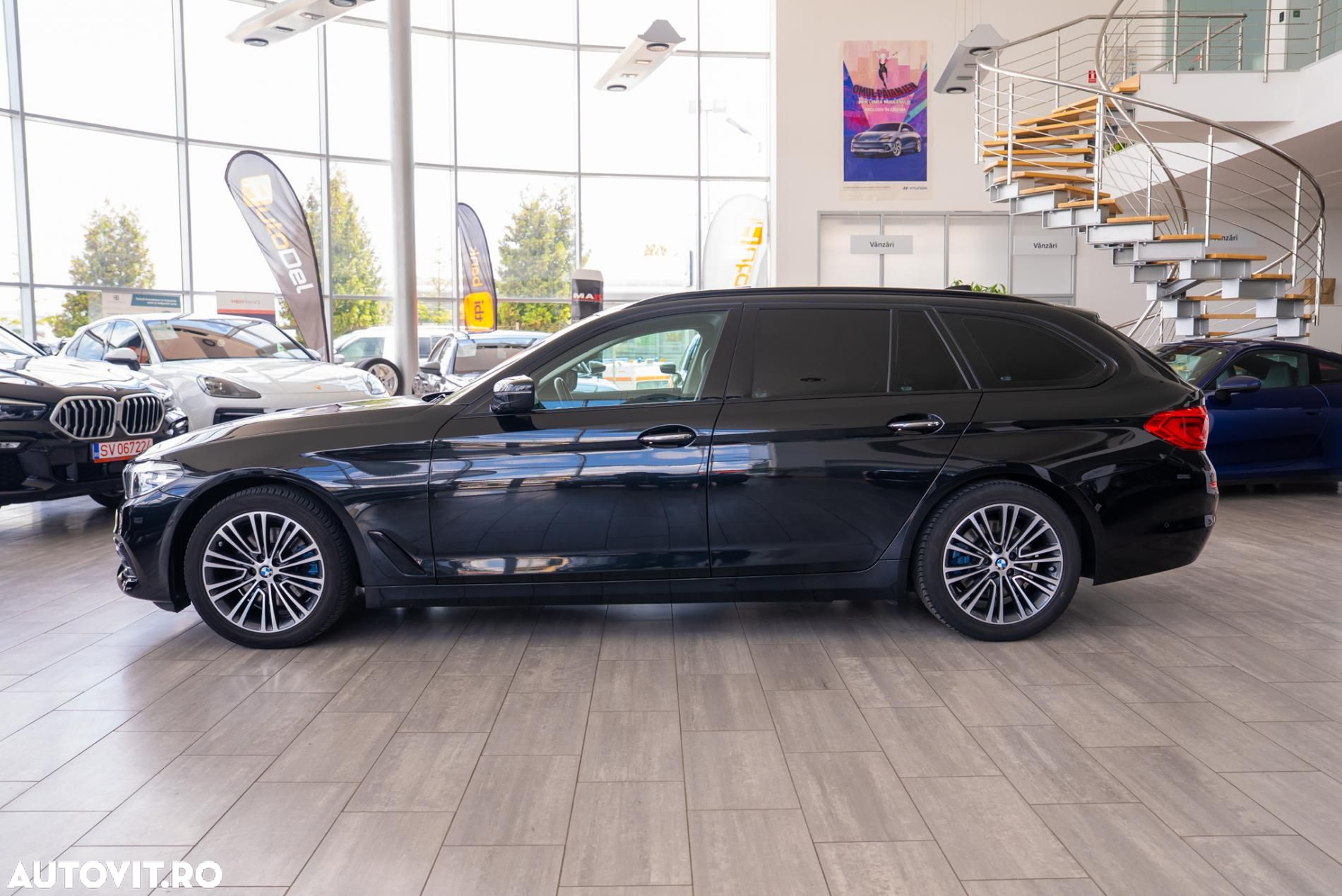 BMW Seria 5 520d Touring Aut. Sport Line - 10