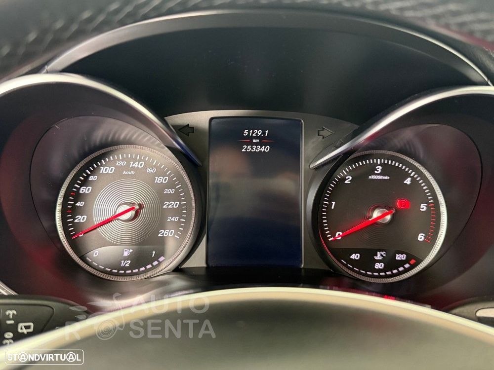 Mercedes-Benz GLC 250 d AMG Line 4-Matic - 12