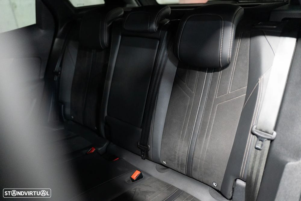 Peugeot 3008 1.5 BlueHDi GT Line EAT8 - 47