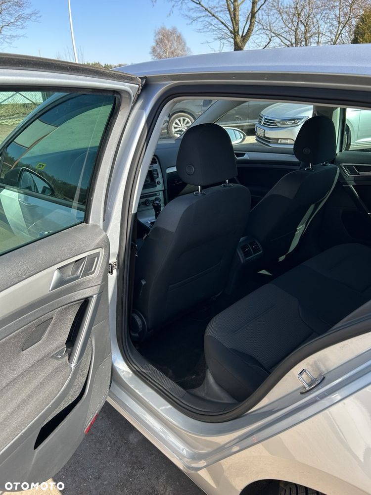 Volkswagen Golf 1.2 TSI BMT Trendline - 12