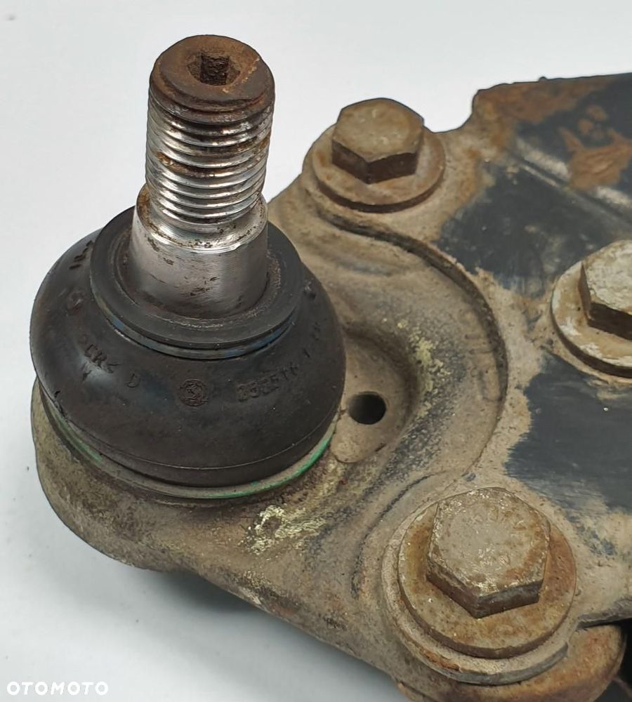 WAHACZ PRAWY PRZEDNI PRZÓD MERCEDES W245 A1693300307 - 3