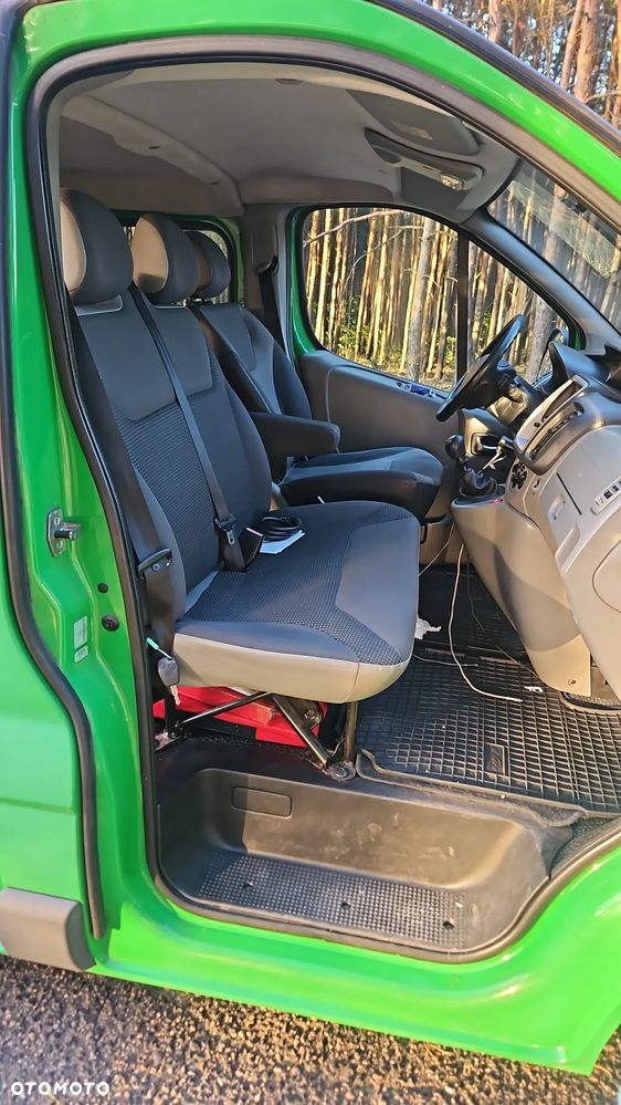 Renault Trafic 2.0 dCi 115 Combi L2H1 - 6