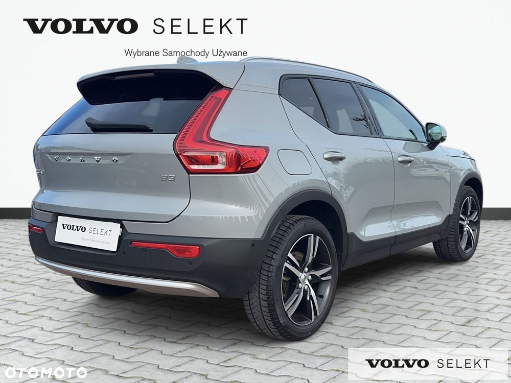 Volvo XC 40 - 6