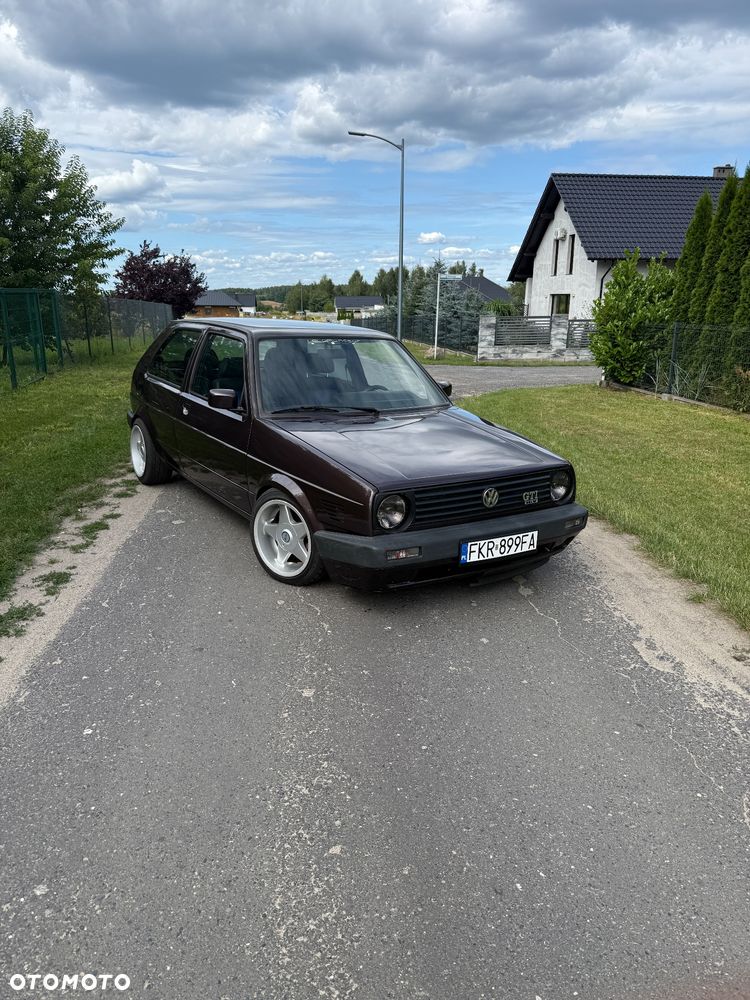 Volkswagen Golf 1.8 16V GTI - 2