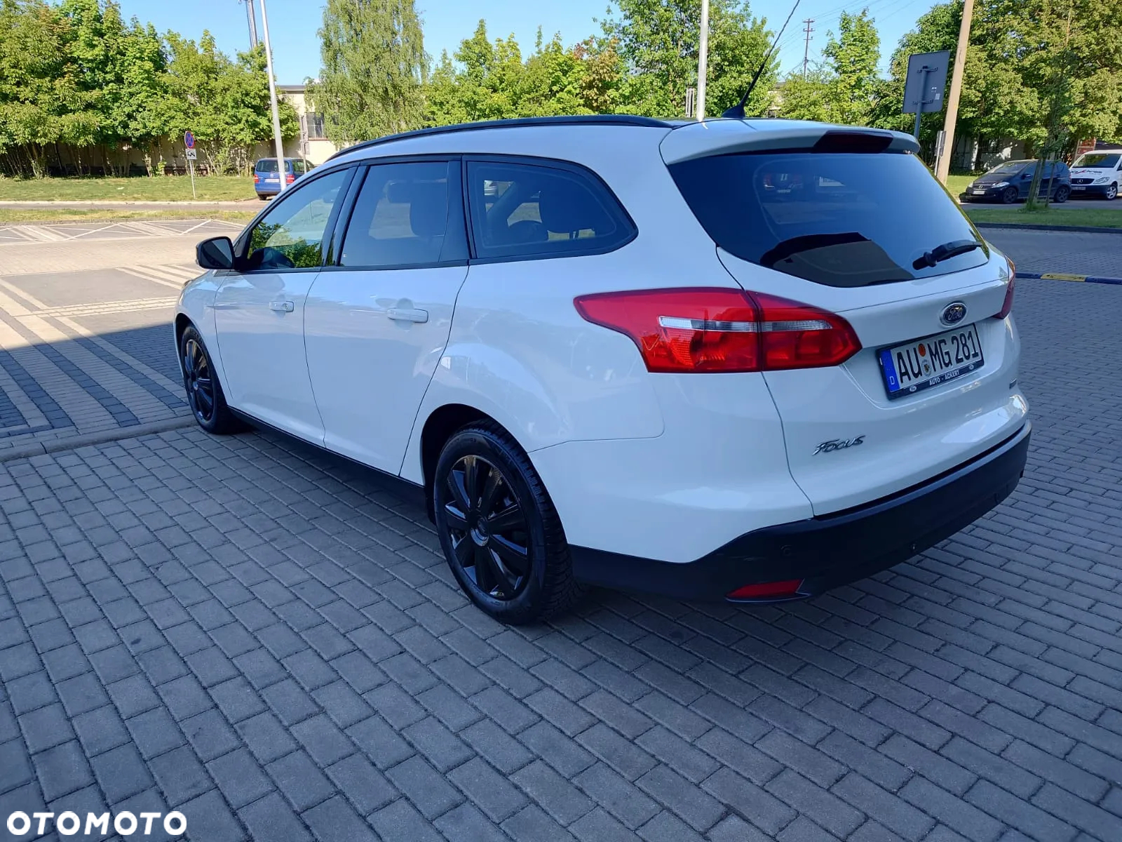 Ford Focus - 25