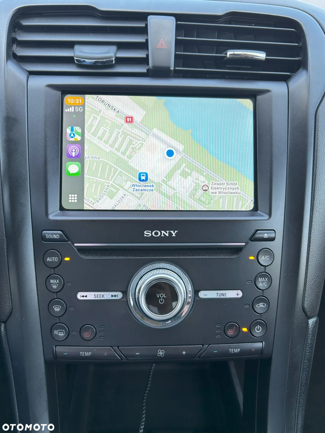 Ford Fusion 2.0 EcoBoost Titanium - 16