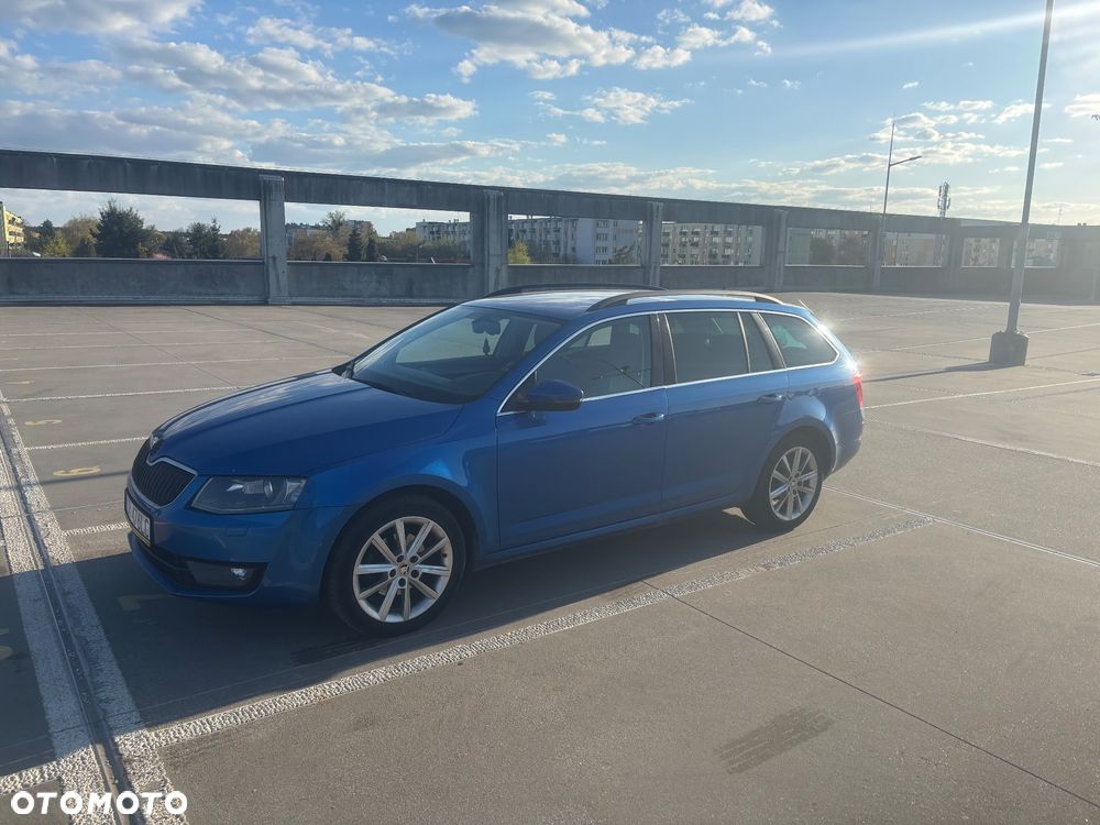 Skoda Octavia 1.6 TDI DPF Elegance - 2